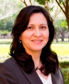 Dr. Cristina Villalobos